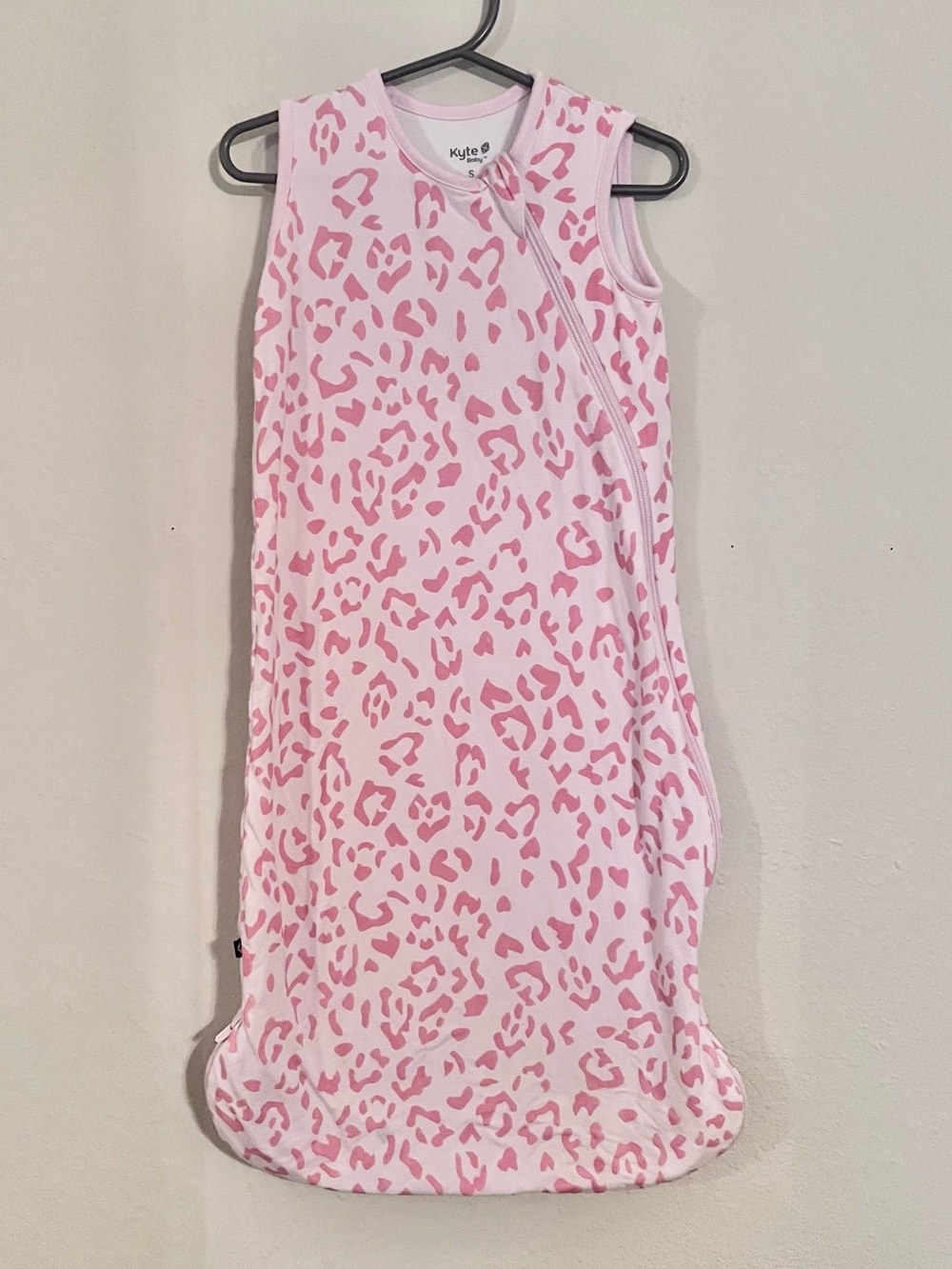 Kyte Baby Sleep Sack Small 0.5 Tog Leopard Cheetah Pink Glitter Zip Machine Wash